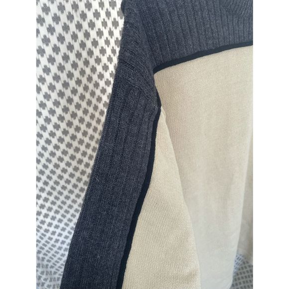 Vintage two tone sweater - Picture 2 of 4